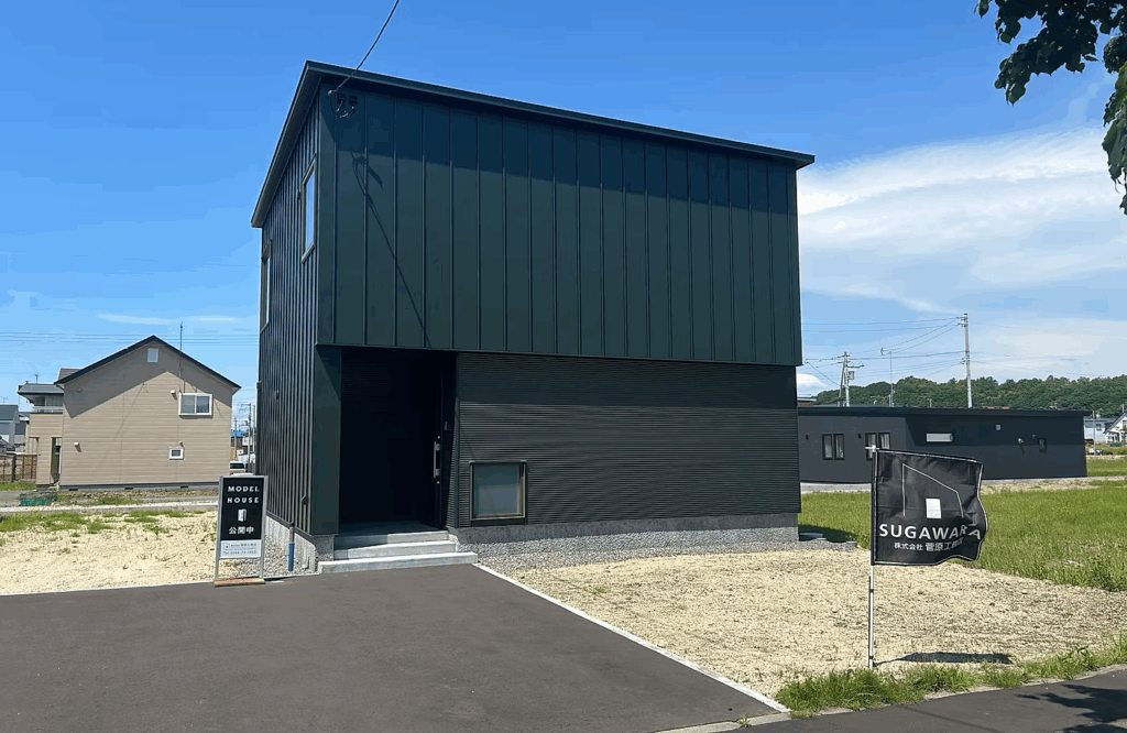 開放感が心地よい、吹き抜けリビングの家